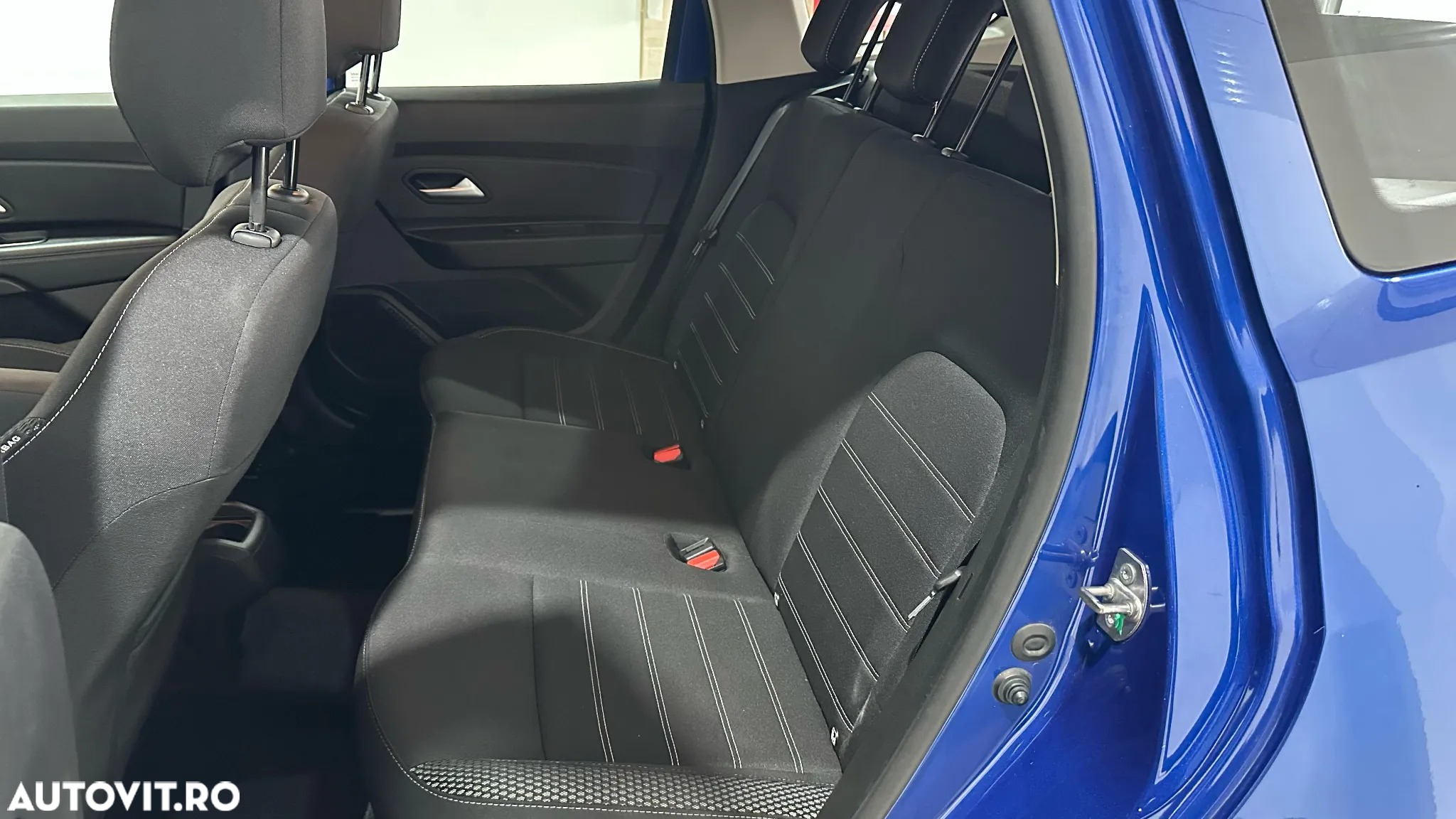 Dacia Duster 1.5 Blue dCi 4WD SL BlueLine - 9
