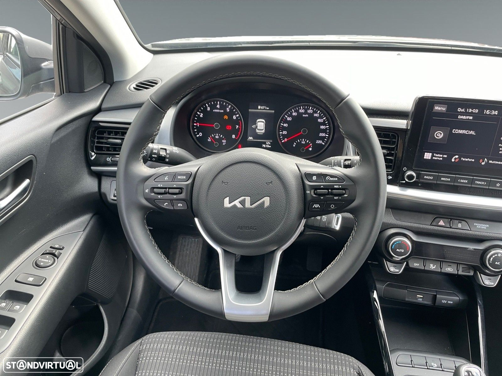 Kia Stonic 1.0 T-GDI Drive - 12
