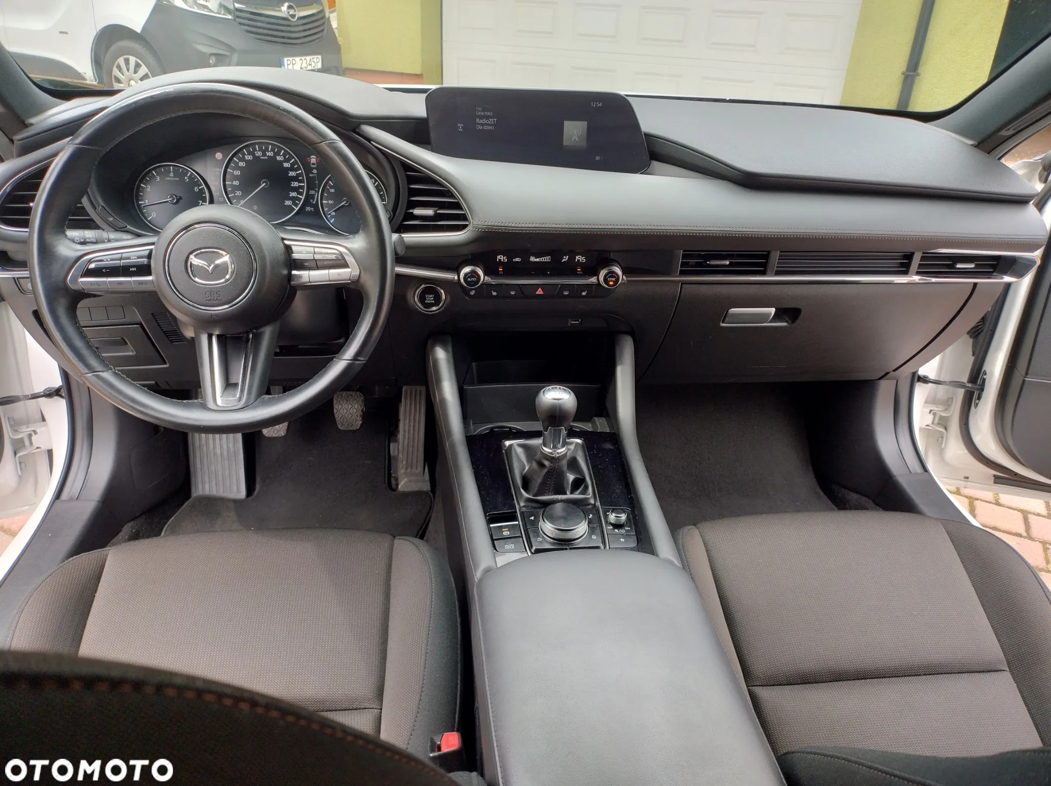 Mazda 3 e-SKYACTIV-G 122 M HYBRID PRIME-LINE - 33