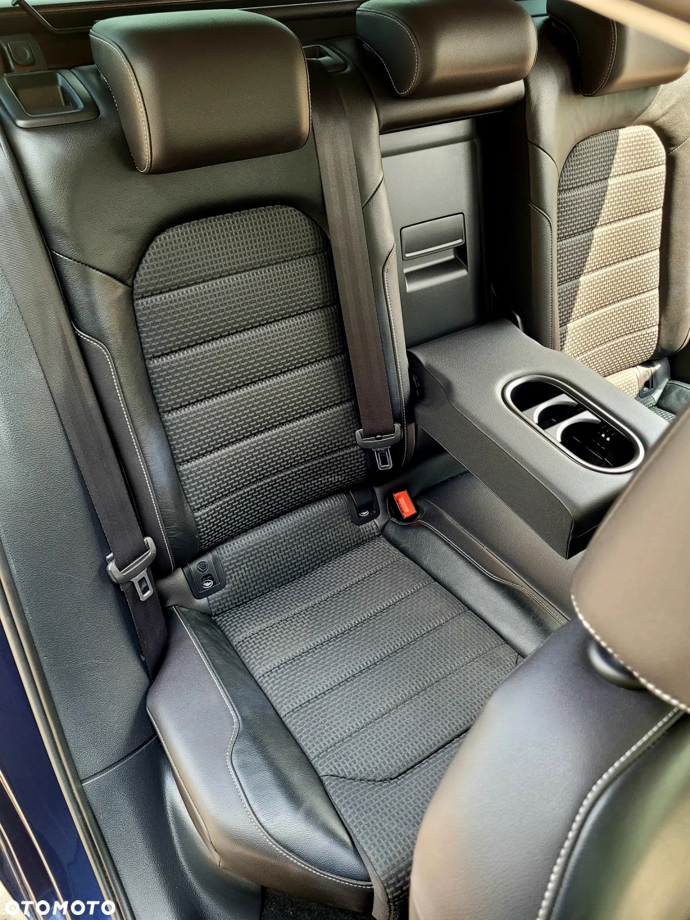 Volkswagen Golf 2.0 BlueTDI Highline - 25