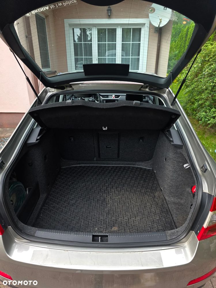 Skoda Octavia 1.4 TSI Ambition - 9