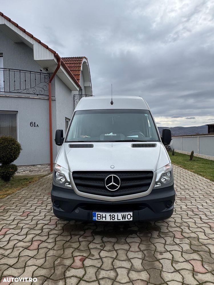 Mercedes-Benz Sprinter - 22