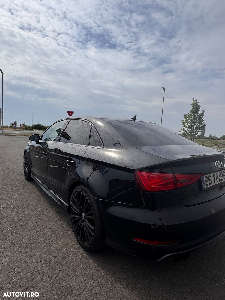 Audi A3 2.0 TDI Stronic Attraction - 7
