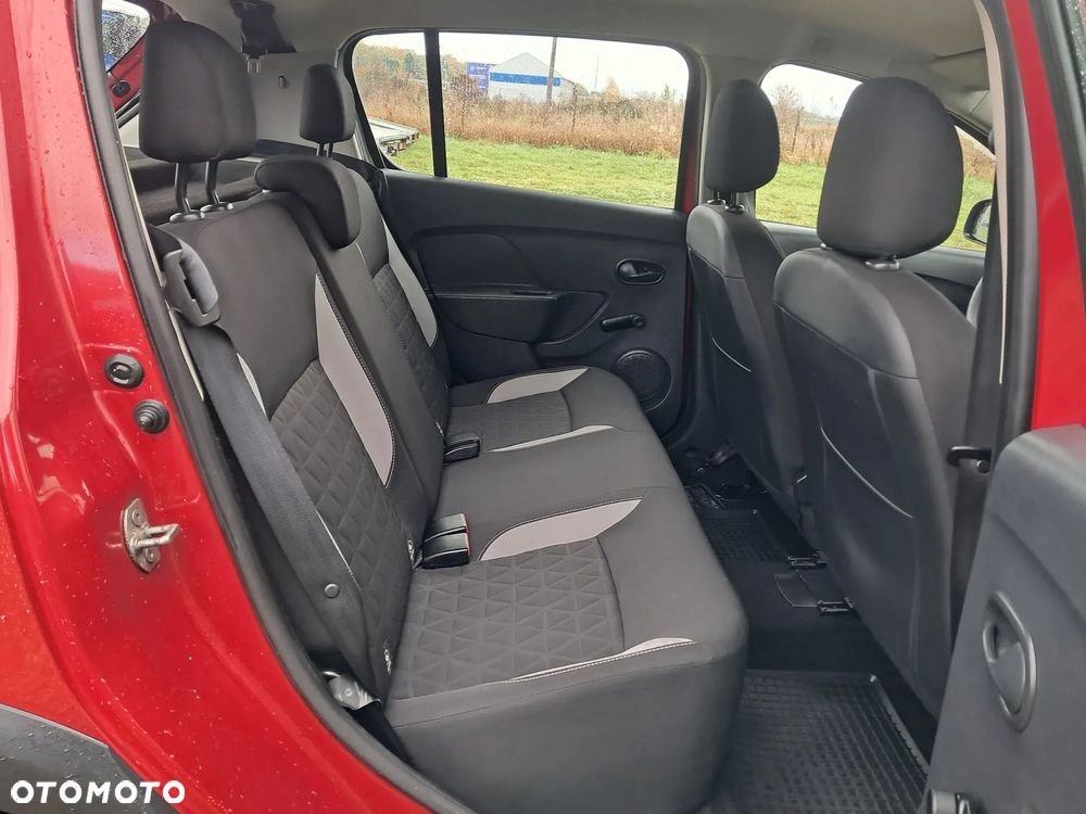 Dacia Sandero Stepway 0.9 TCe Ambiance S&S EU6 - 16