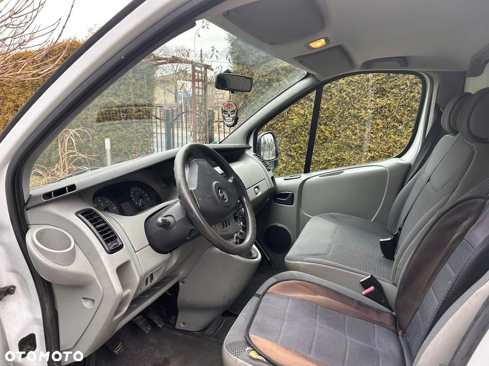 Opel Vivaro - 6