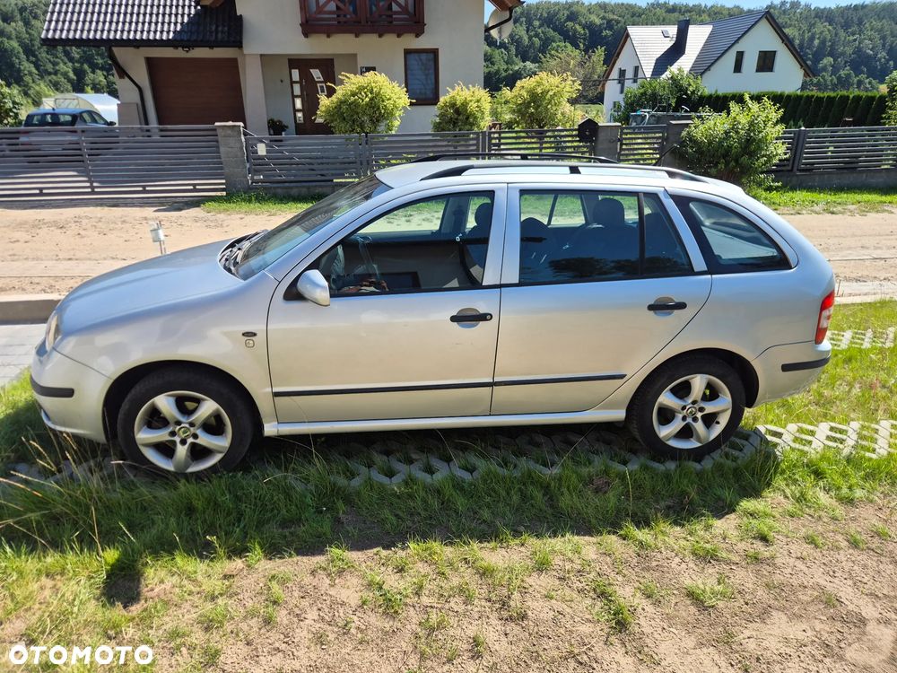 Skoda Fabia 1.4 16V Elegance - 2