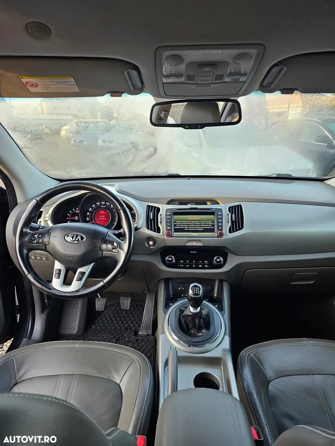Kia Sportage 2.0 CRDI 4WD Fifa World Cup Edition - 9