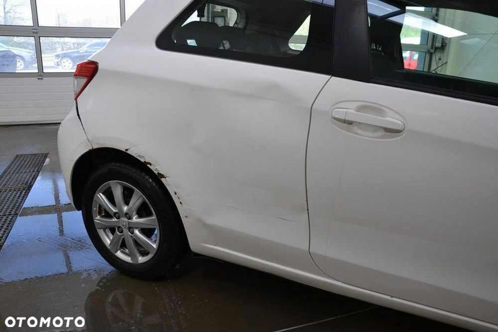 Toyota Yaris - 21