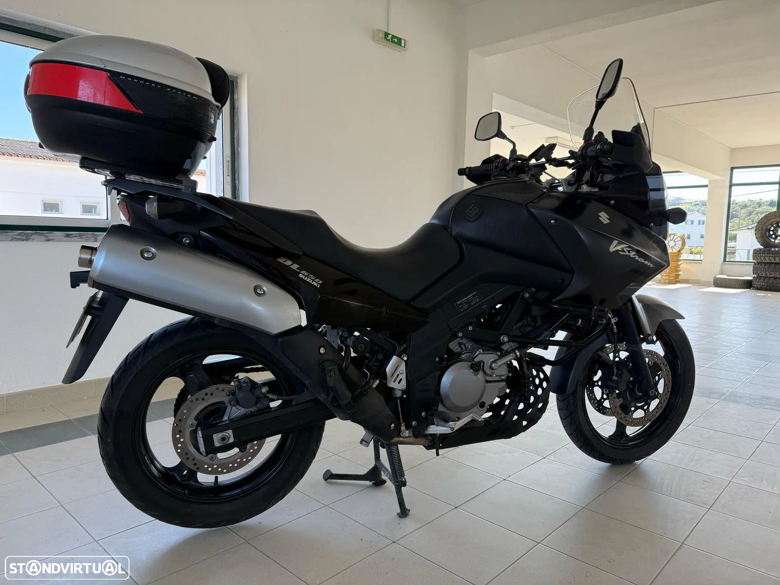 Suzuki DL V-Strom - 8