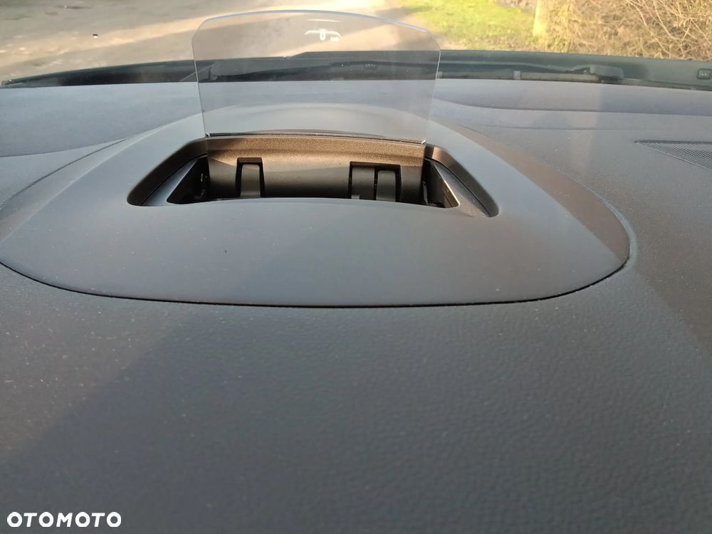 Renault Scenic Energy TCe 130 S&S Bose Edition - 12