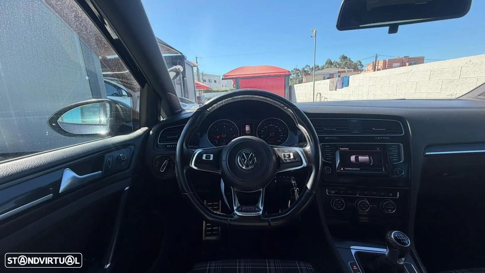 VW Golf 2.0 TDI GTD - 20