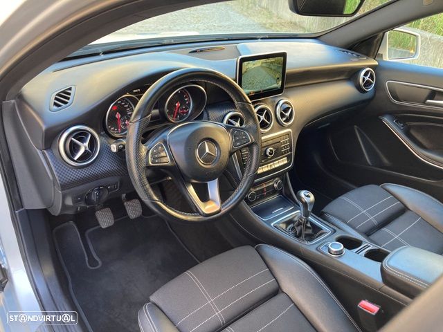 Mercedes-Benz A 180 Urban - 12