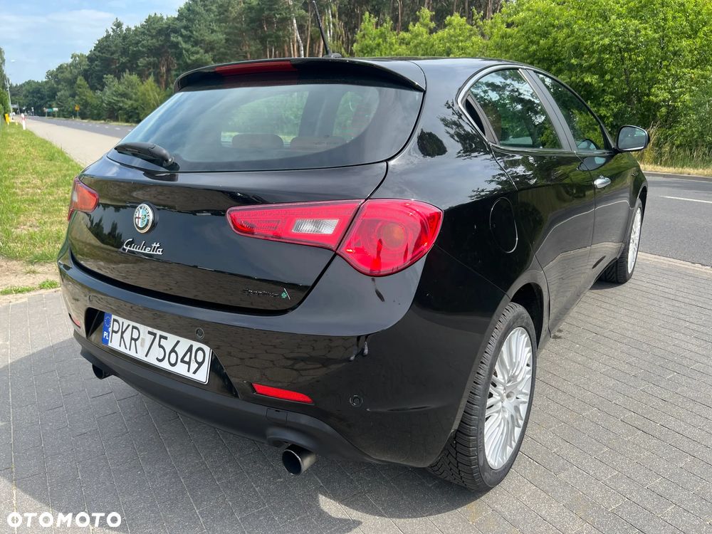 Alfa Romeo Giulietta - 8