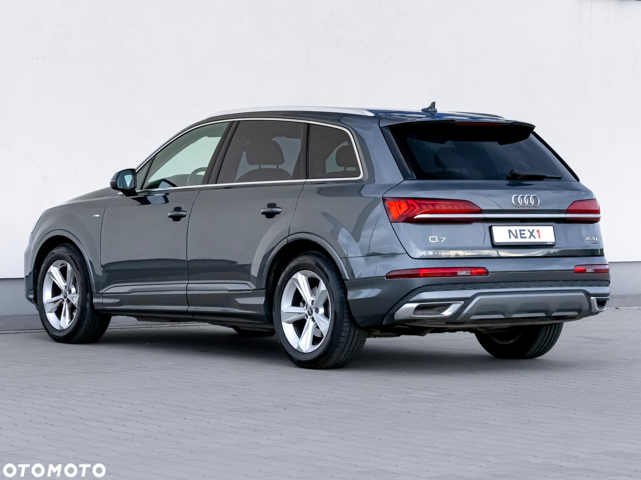 Audi Q7 - 11
