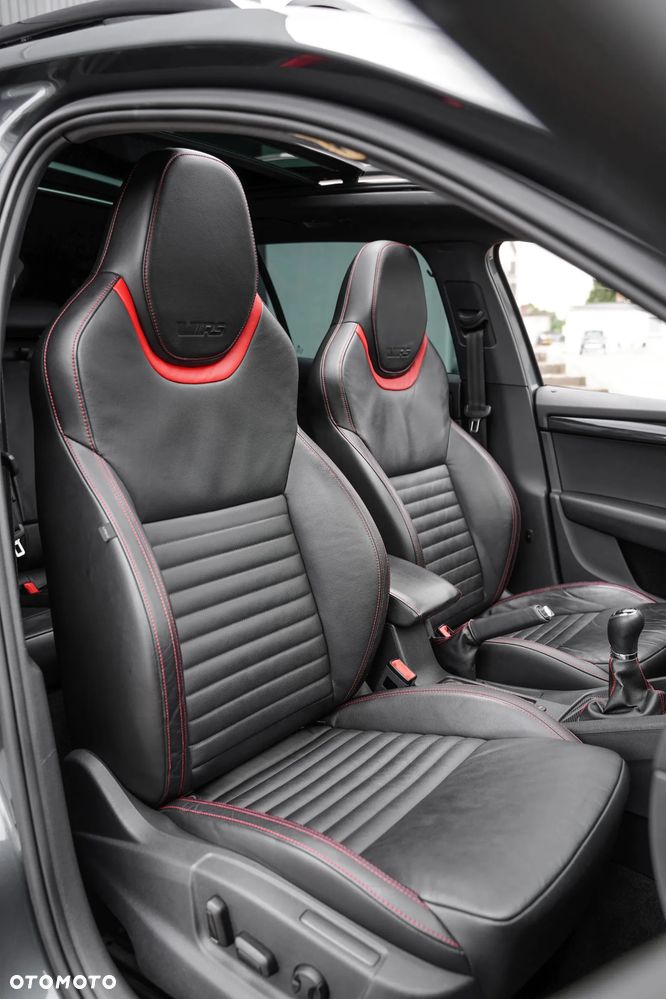 Skoda Octavia 2.0 TDI RS - 16