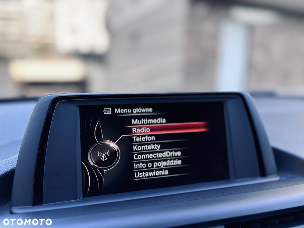 BMW Seria 1 118i GPF Sport Line - 23