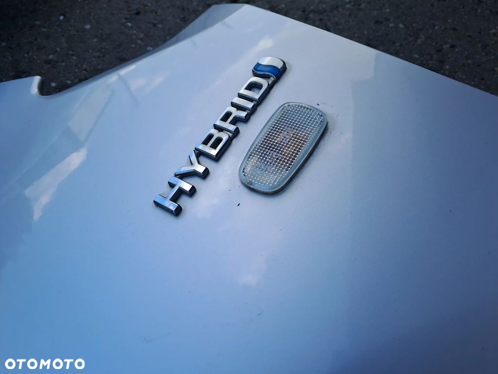 Toyota Prius II błotniki kod lakieru 1F7 - 10