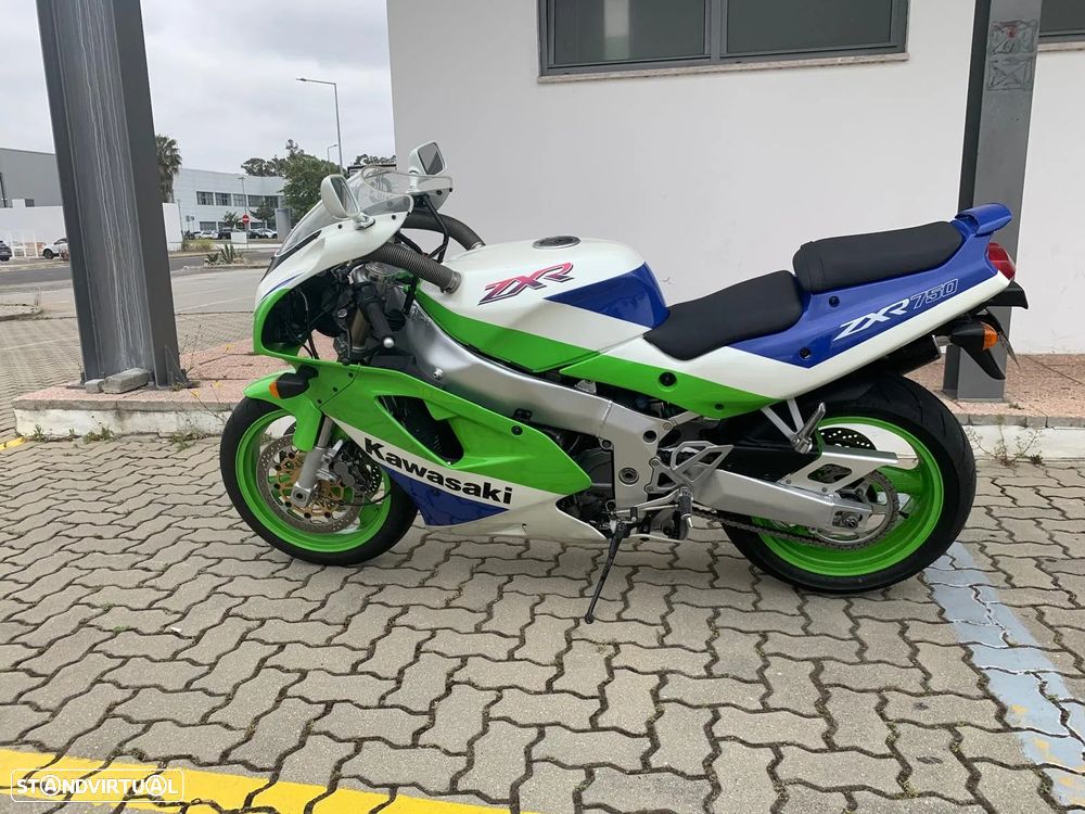 Kawasaki ZXR - 5