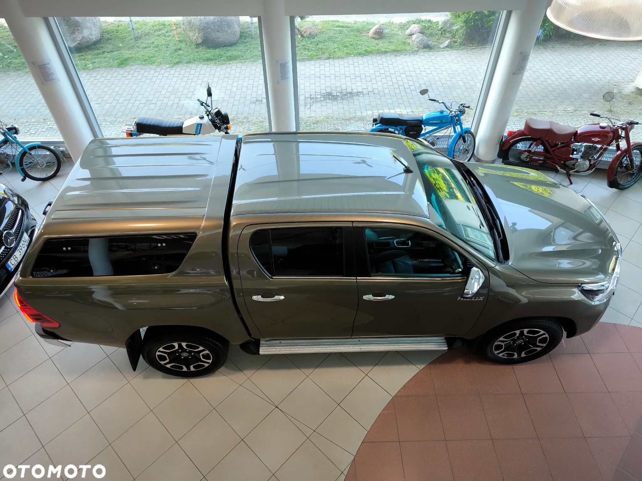 Toyota Hilux 2.8 D-4D Double Cab SR5+ 4x4 - 39