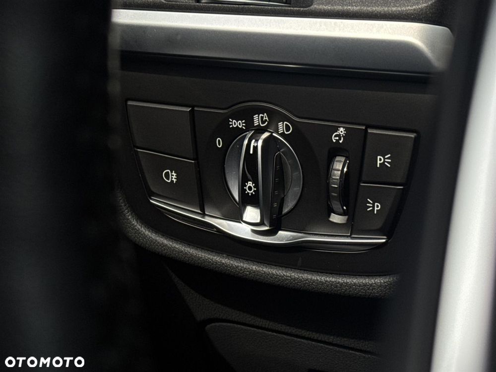 BMW X3 xDrive20d - 10