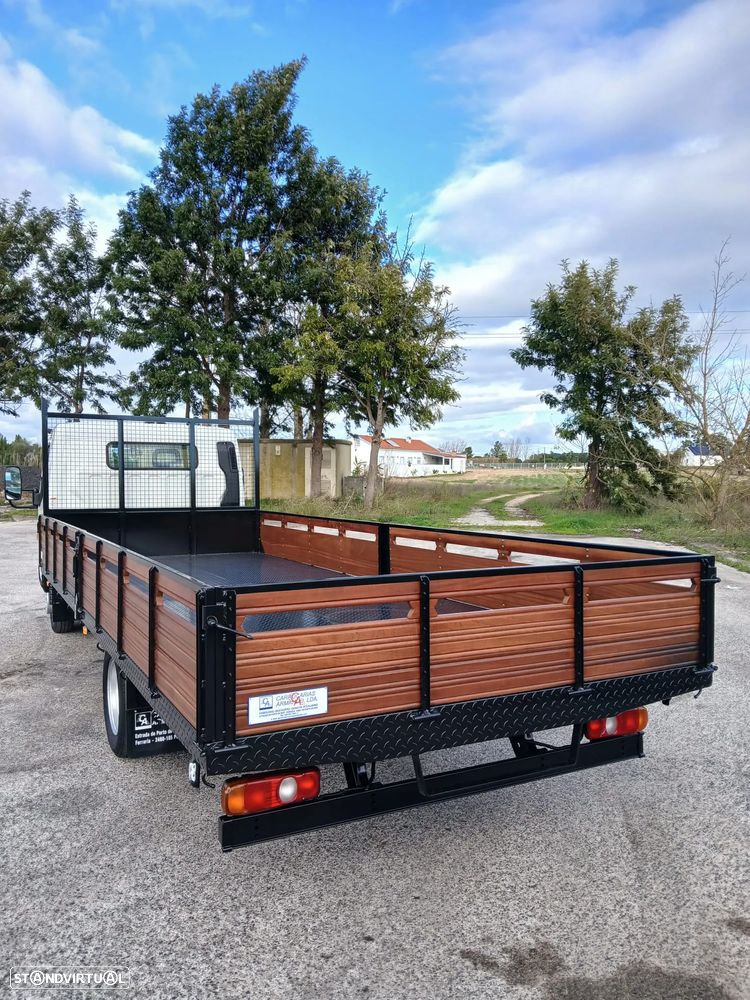 Mitsubishi FUSO CANTER 3C13G - 1