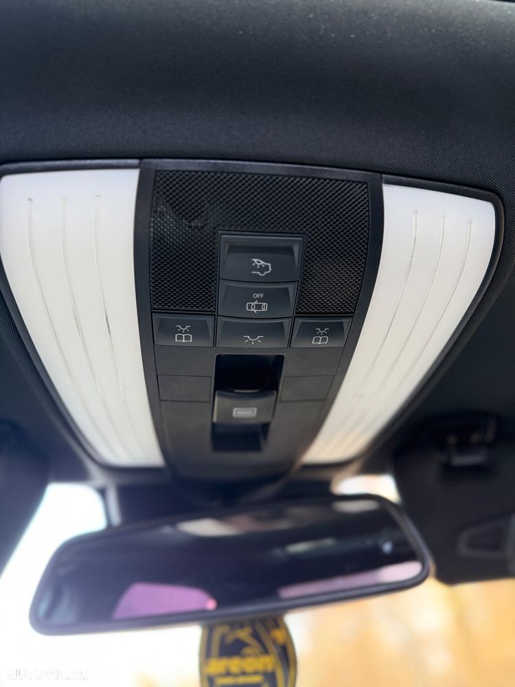 Mercedes-Benz E 250 BlueTEC 4Matic 7G-TRONIC Avantgarde - 31