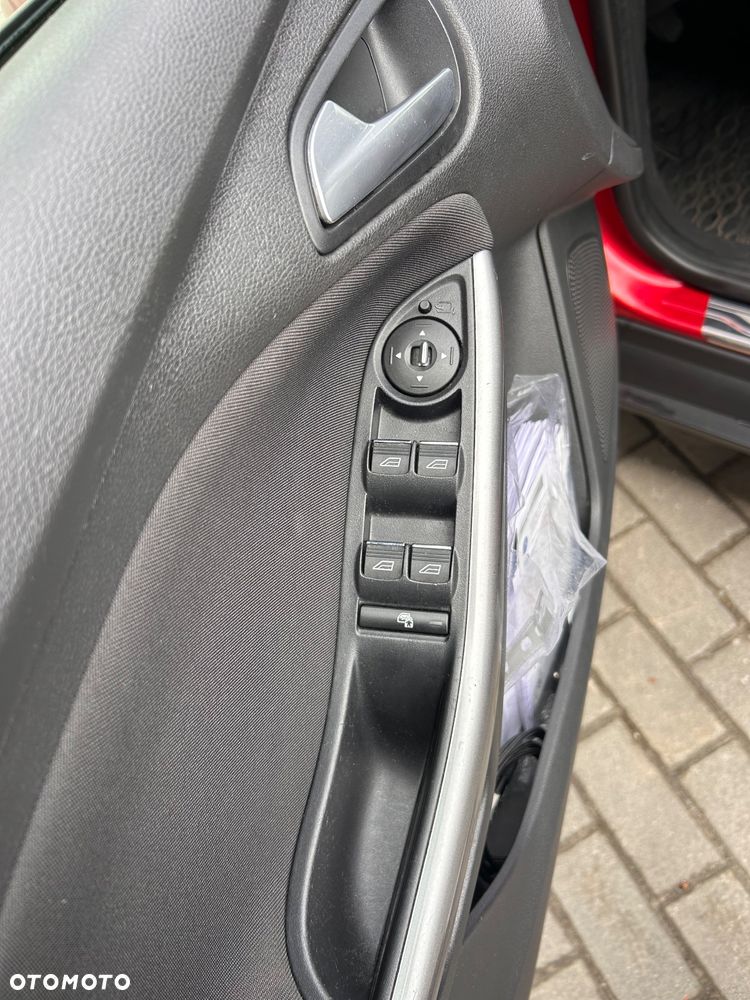 Ford Focus 2.0 TDCi Trend - 9
