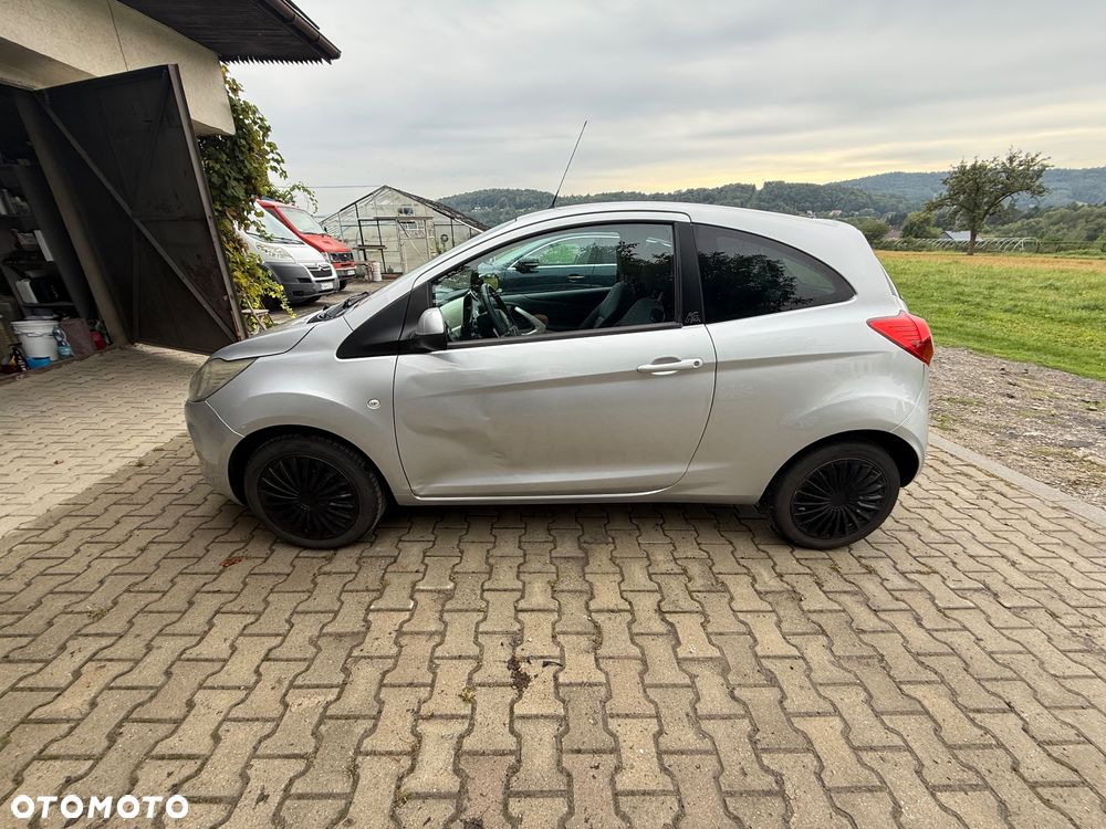 Ford KA 1.2 Titanium (air2) - 10