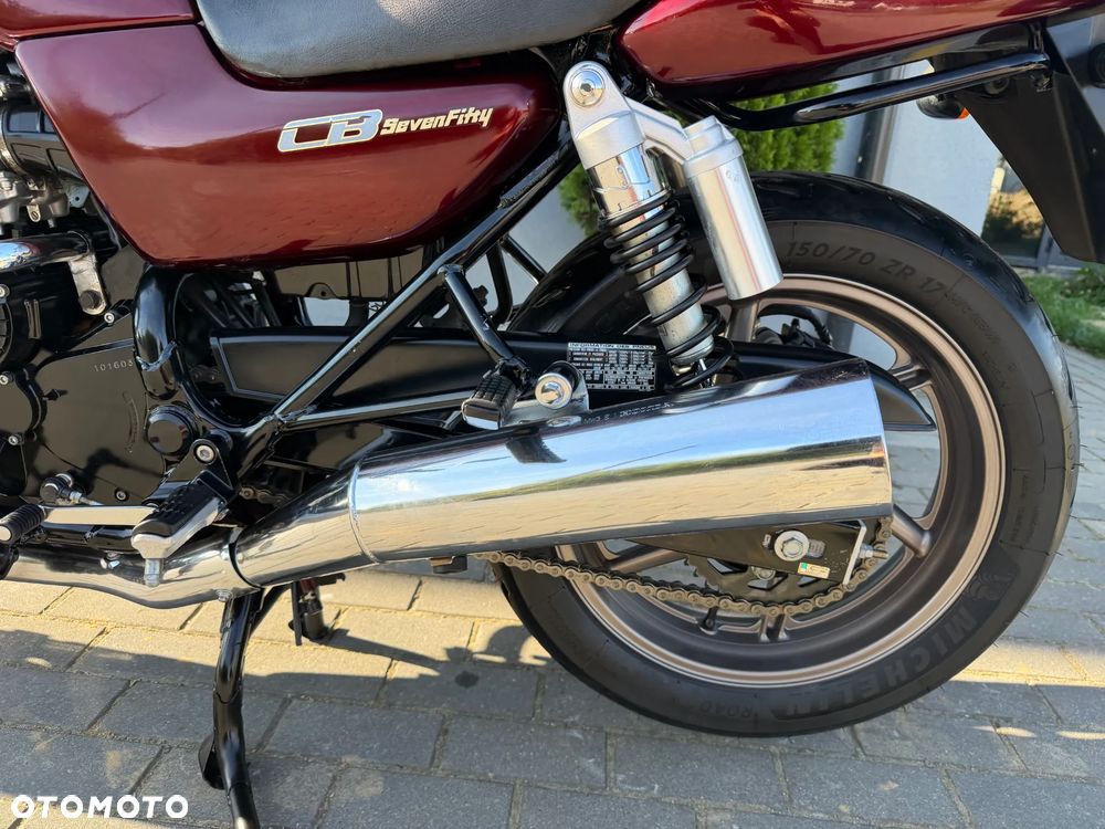 Honda CB - 32