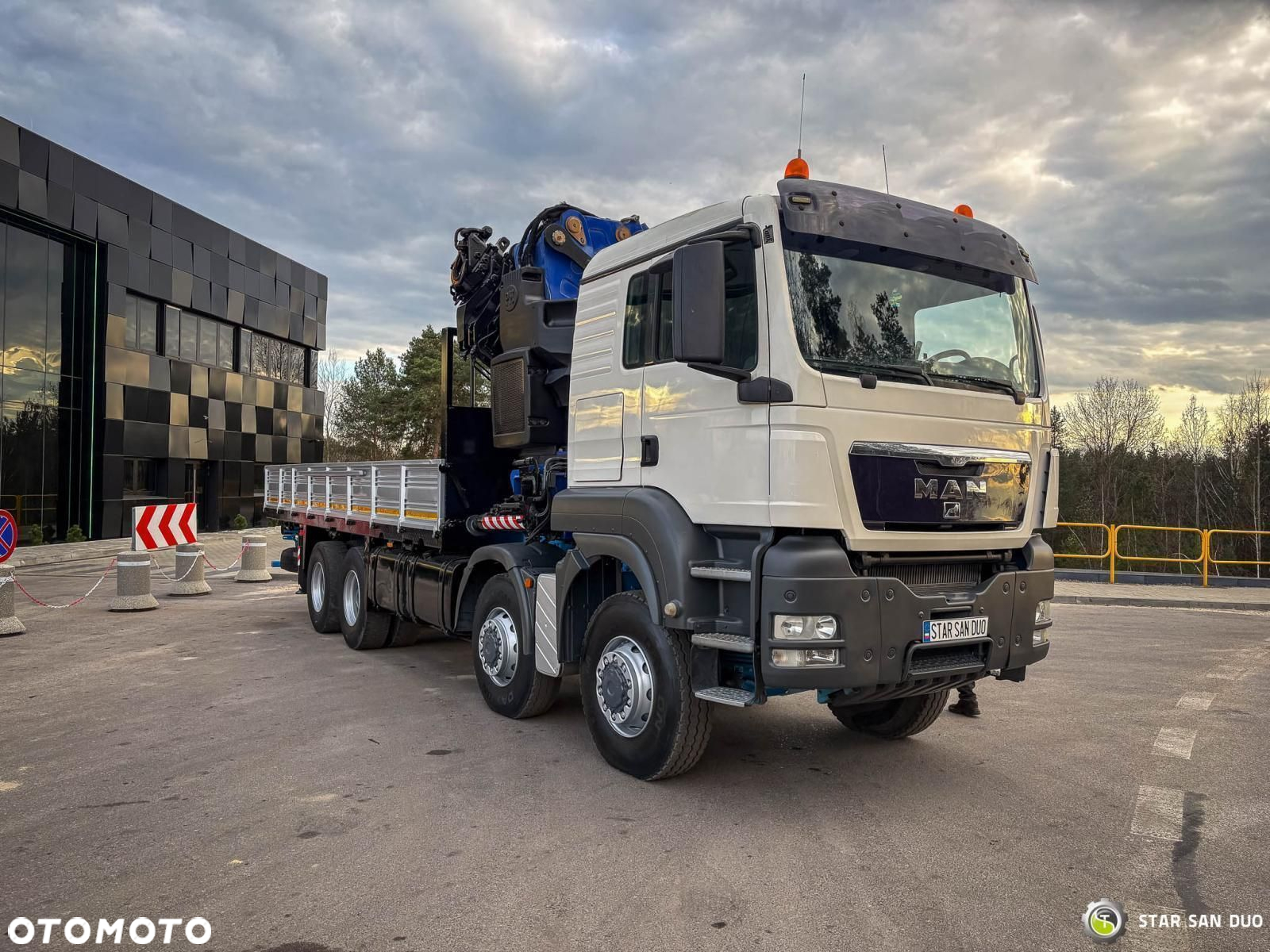MAN TGS 41.480 8x8 PM 85SP HDS Żuraw - 9