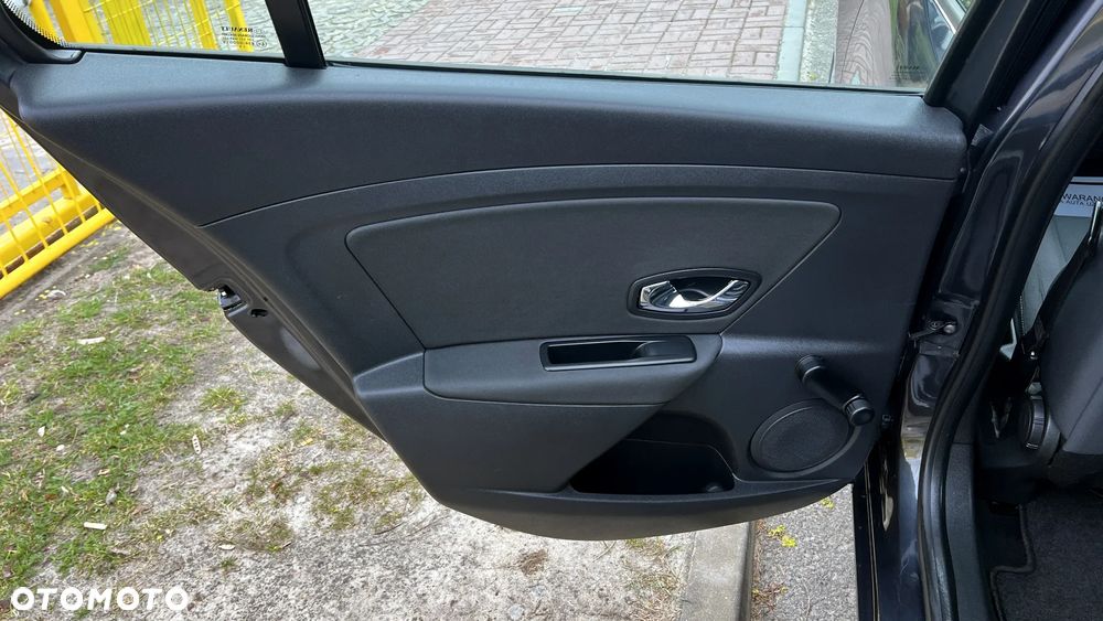 Renault Megane 1.6 16V 100 J'taime - 28