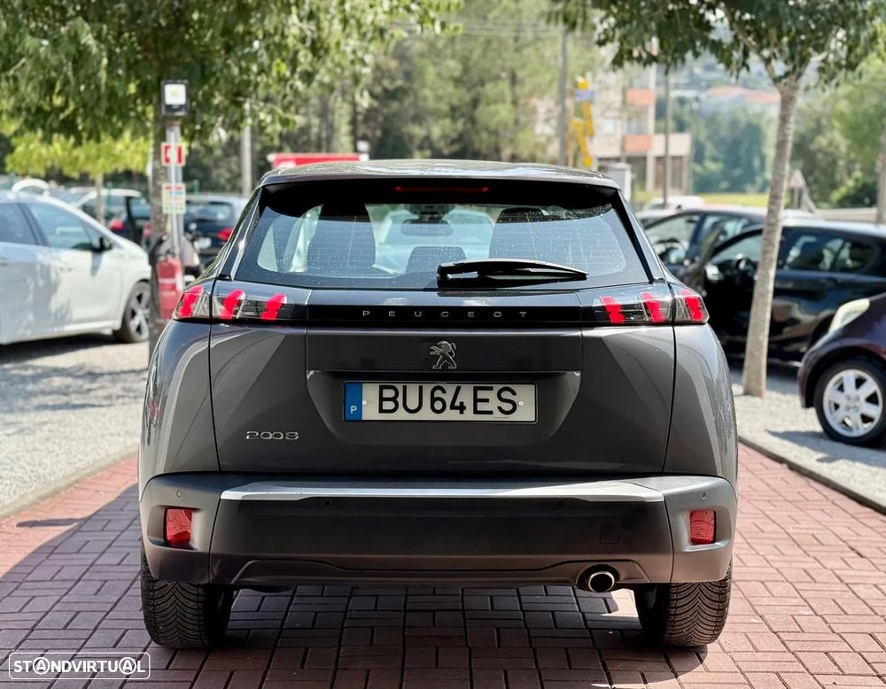 Peugeot 2008 - 7
