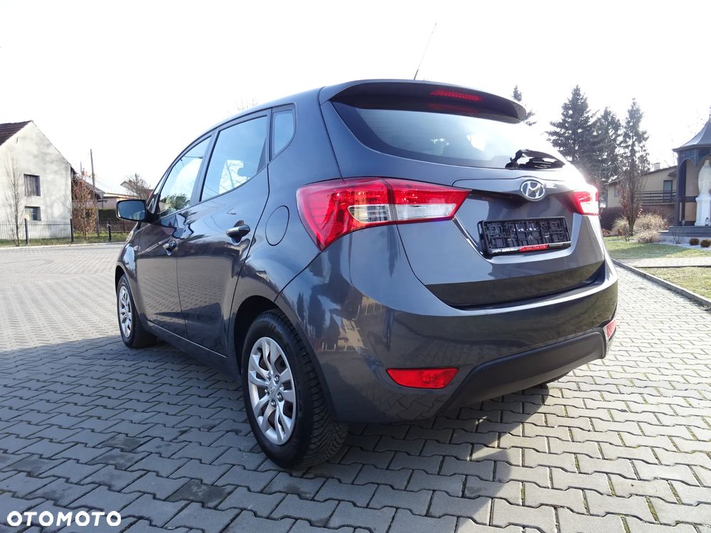 Hyundai ix20 1.4 Comfort blue - 14