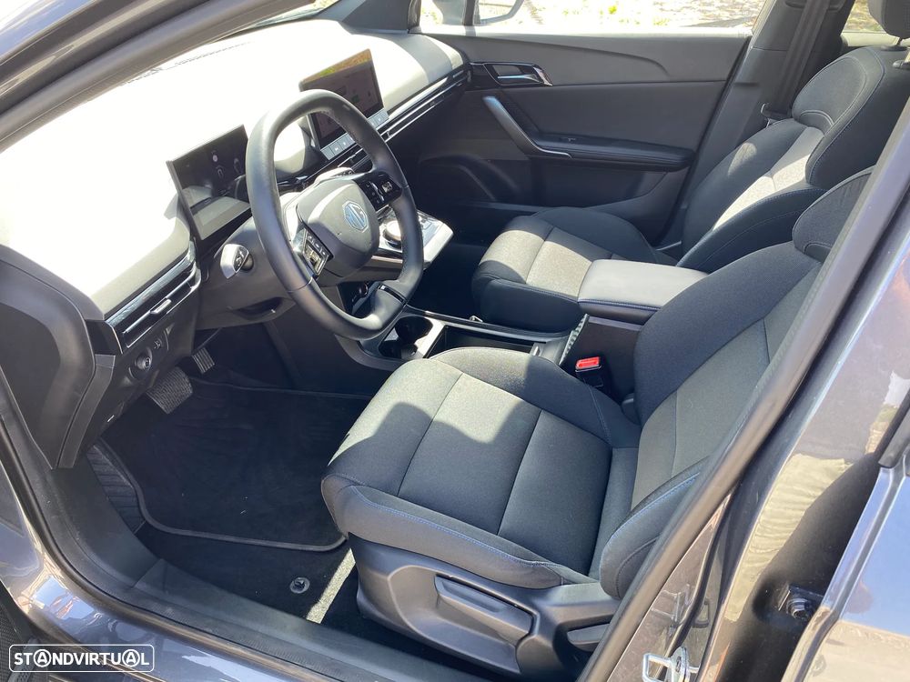 MG MG4 64 kWh Comfort - 9
