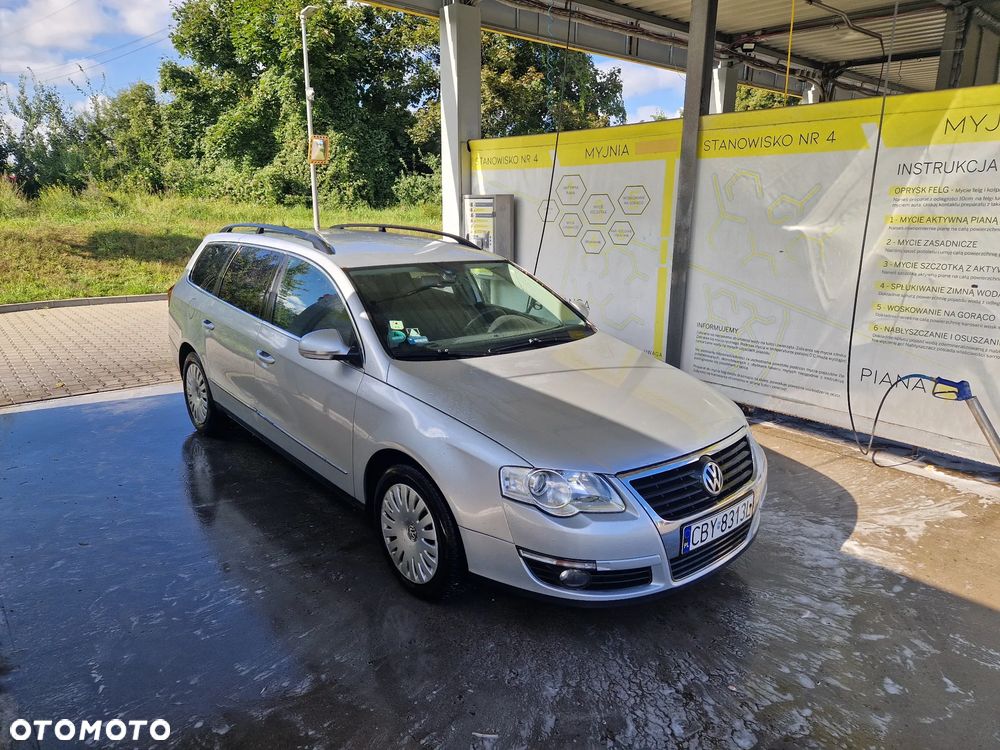Volkswagen Passat 2.0 TDI DPF Comfortline DSG - 2
