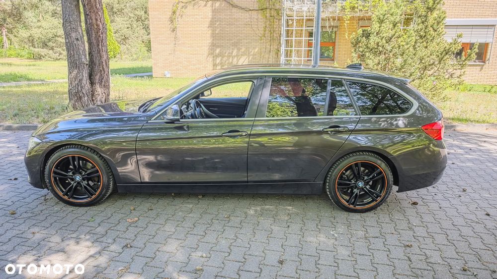 BMW Seria 3 320d Efficient Dynamics Edition - 3