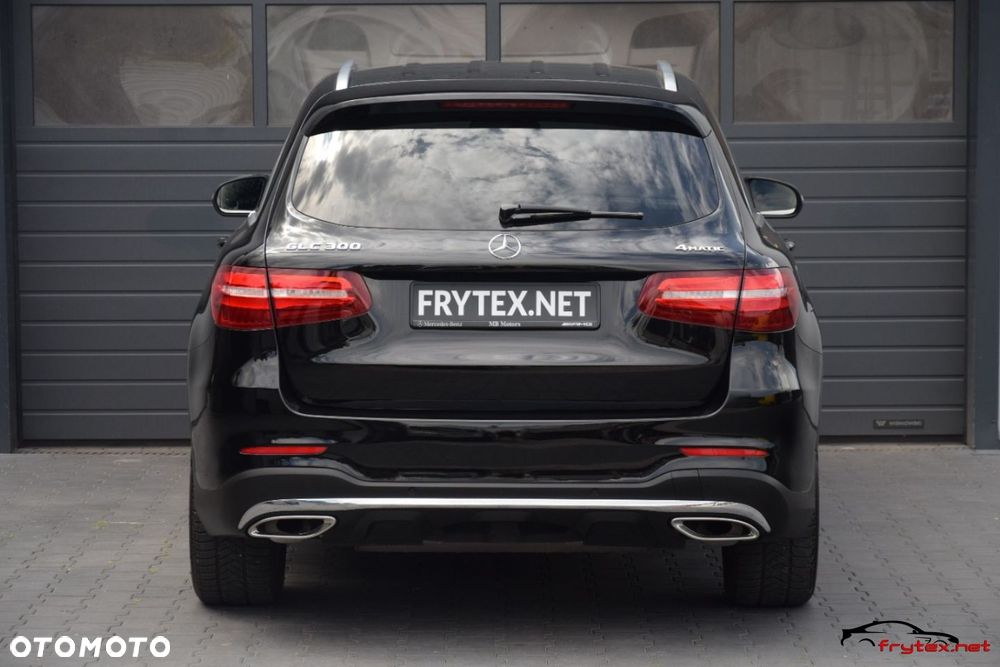 Mercedes-Benz GLC - 13