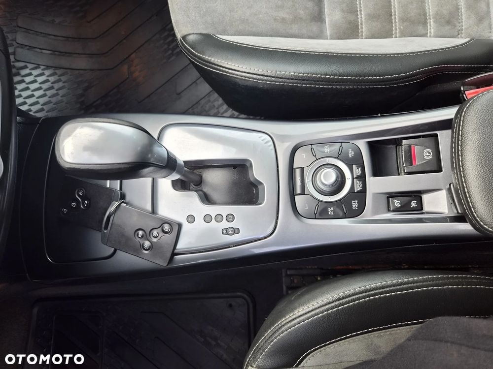 Renault Laguna dCi 150 FAP GT - 7