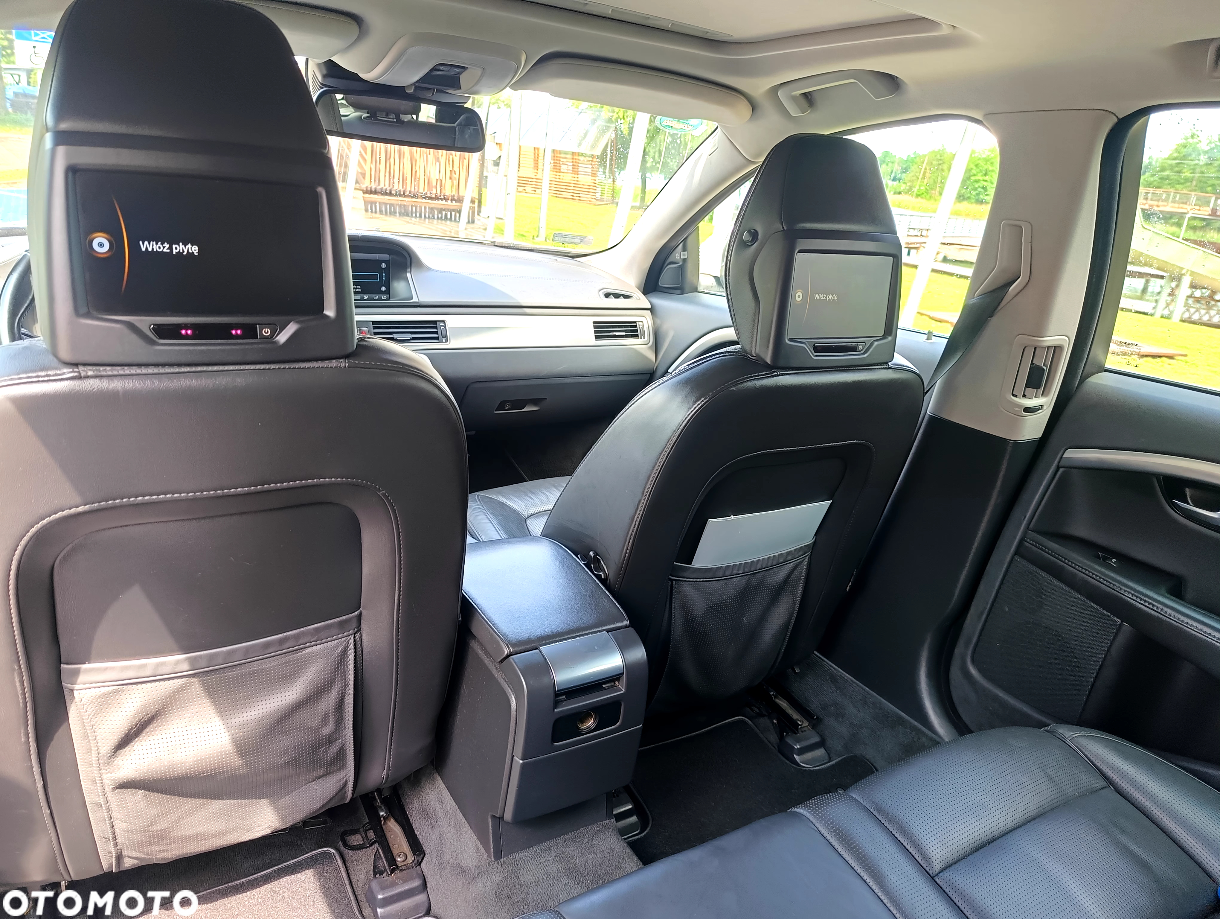 Volvo XC 70 - 11