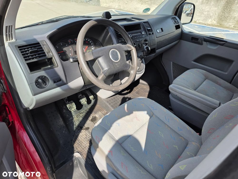 Volkswagen Transporter Shuttle Lang - 8