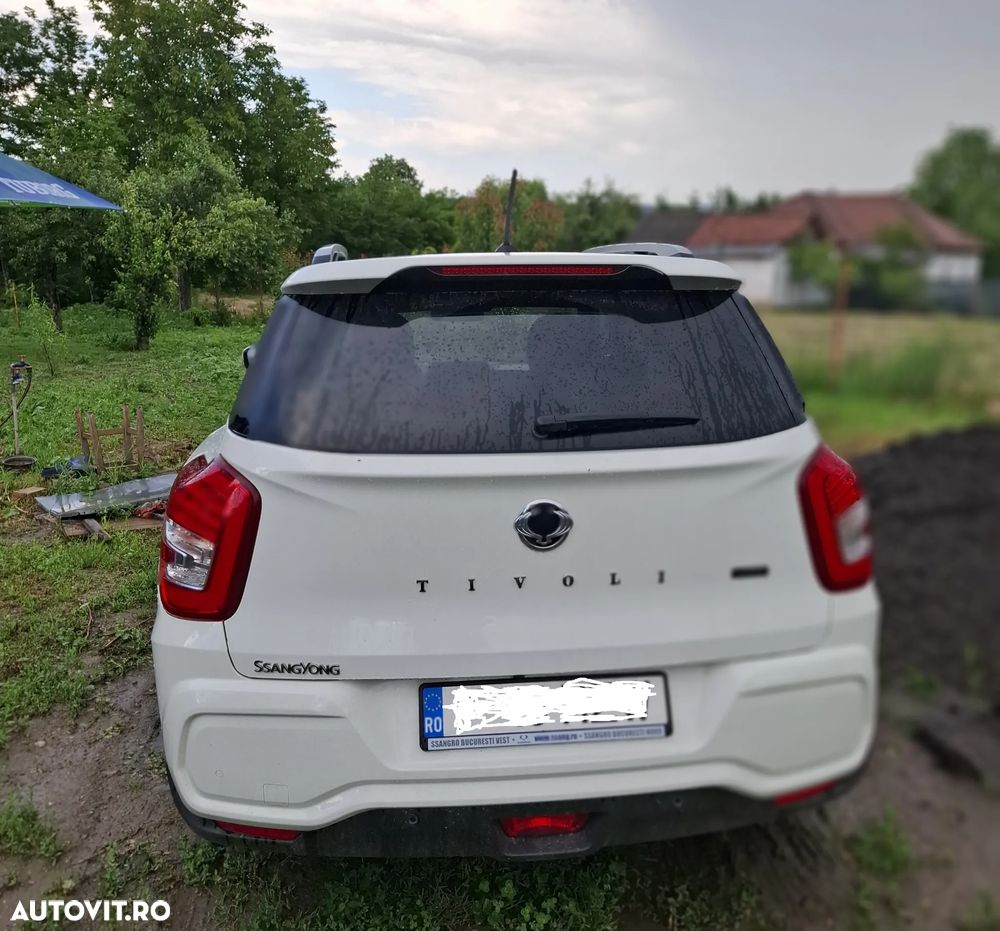 SsangYong Tivoli Grand - 4