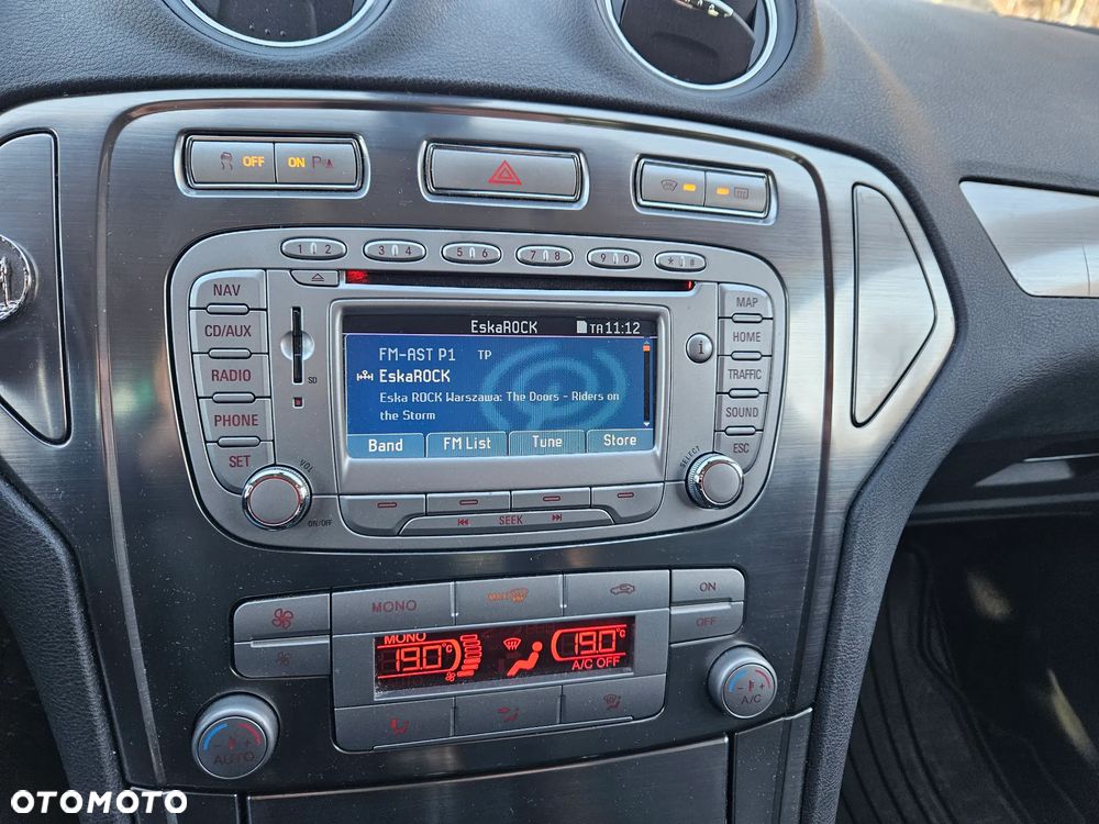 Ford Mondeo SW 2.0 TDCi Titanium - 14