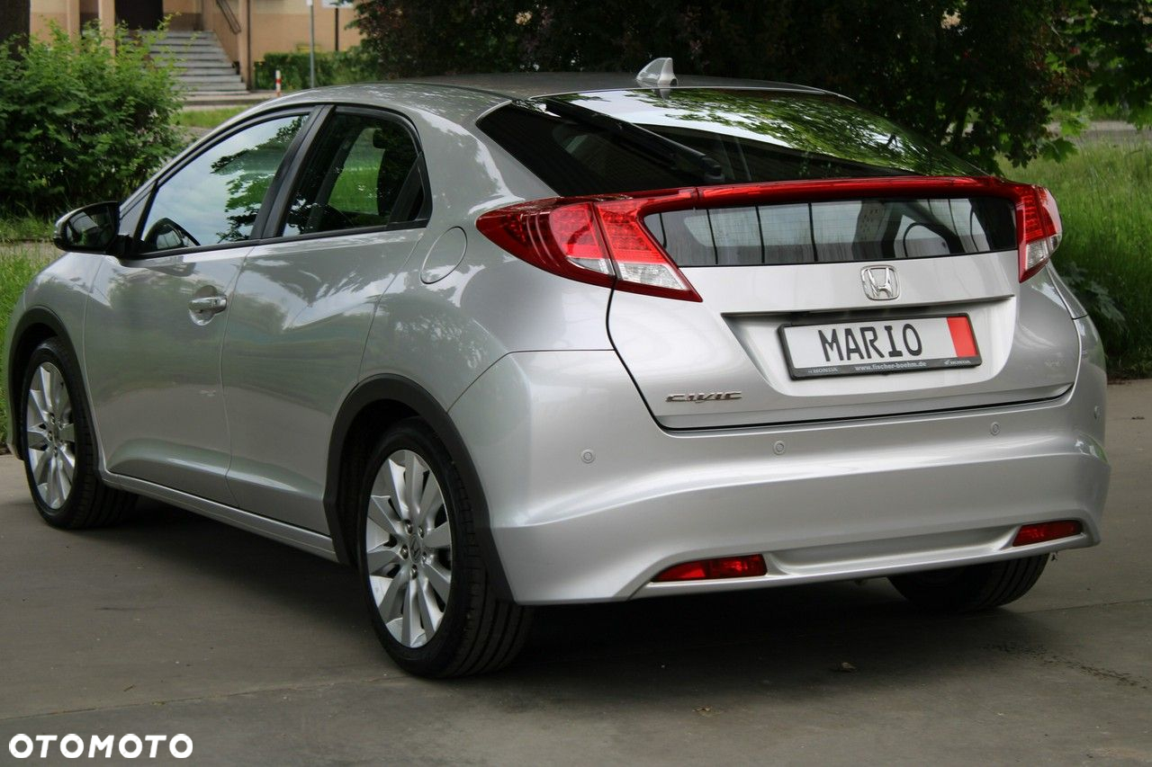 Honda Civic 1.8 i-VTEC Sport - 38
