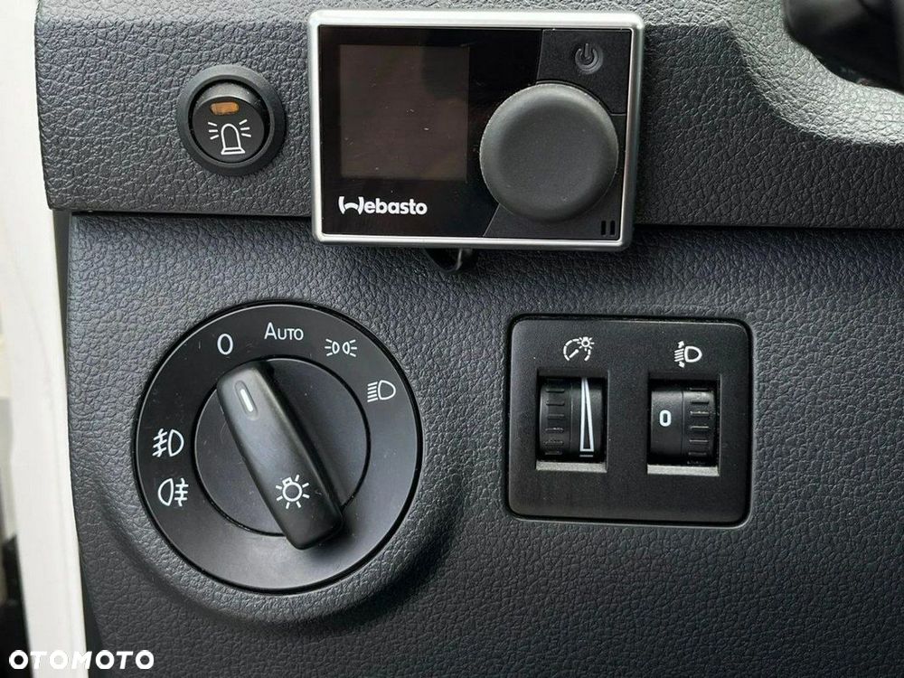 Volkswagen Caddy - 28