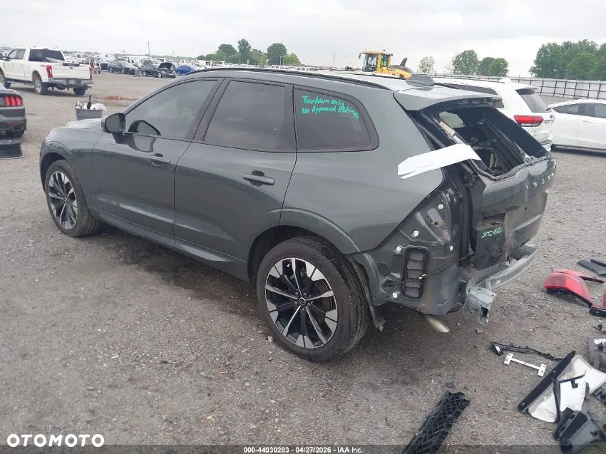 Volvo XC 60 B5 B Geartronic Momentum Pro - 4