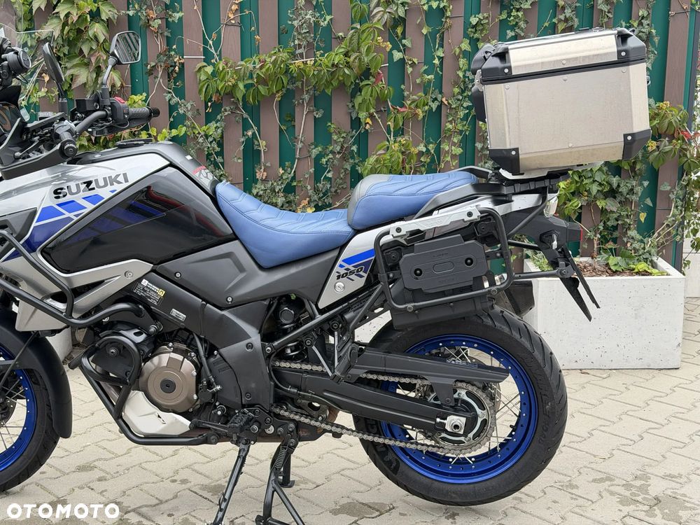 Suzuki DL - 29