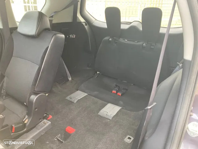Mitsubishi Outlander 2.2 DI-D Intense - 26