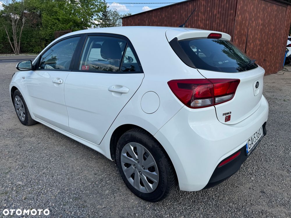 Kia Rio 1.4 crdi M (klm) - 4