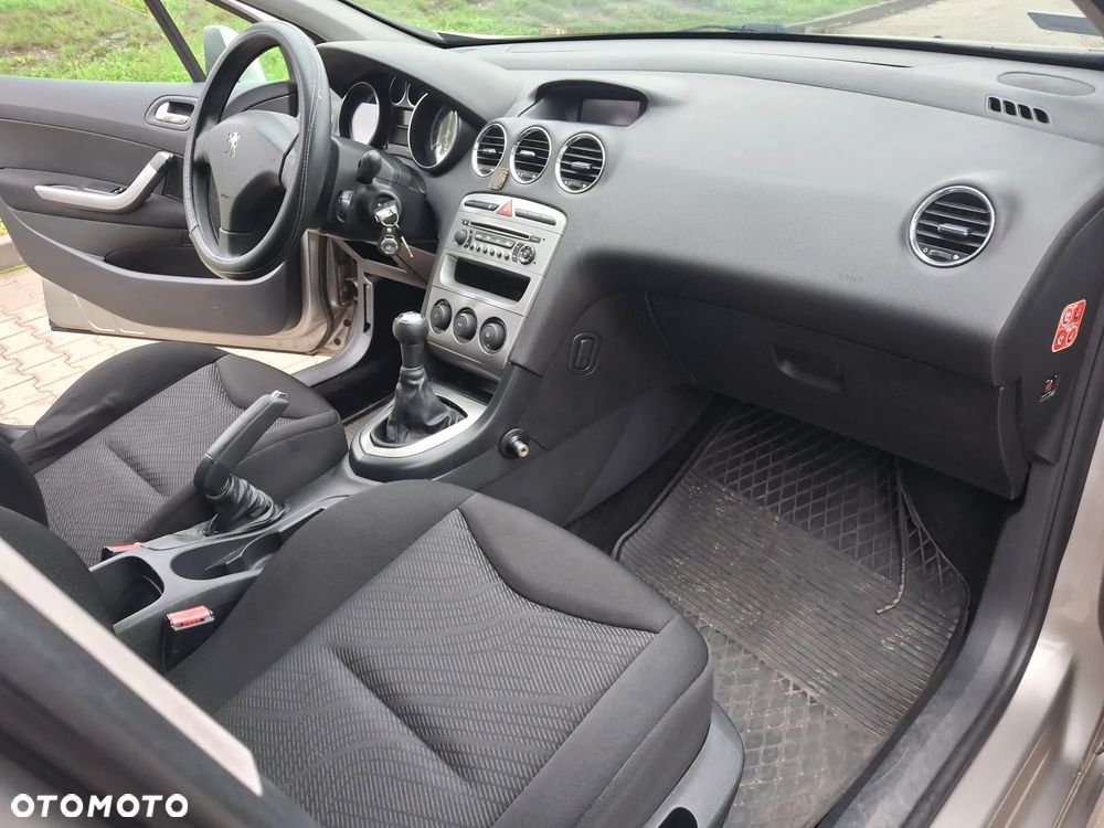 Peugeot 308 - 17
