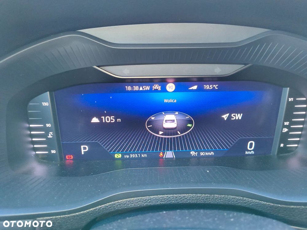 Skoda Karoq 1.5 TSI ACT 4x2 Style DSG - 16